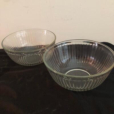 6 Glass Pyrex Dishes & 2 Measuring Cups (PR-KM)