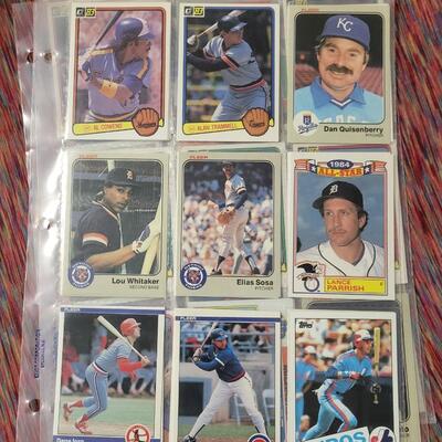 BASEBALL CARDS IN SLEEVE LOT #3