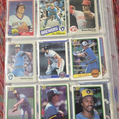 BASEBALL CARDS IN SLEEVE LOT #3