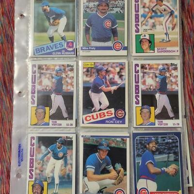 BASEBALL CARDS IN SLEEVE LOT #4