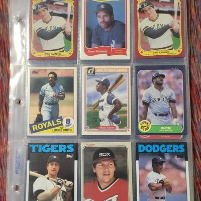BASEBALL CARDS IN SLEEVE LOT #7