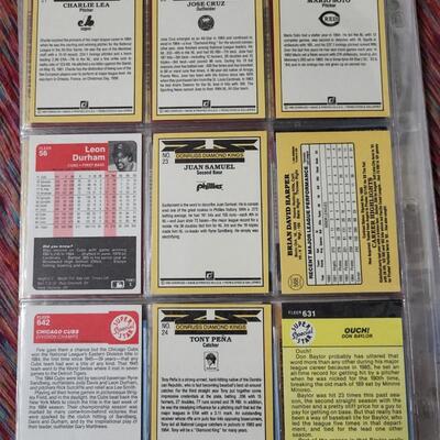 BASEBALL CARDS IN SLEEVE LOT #8