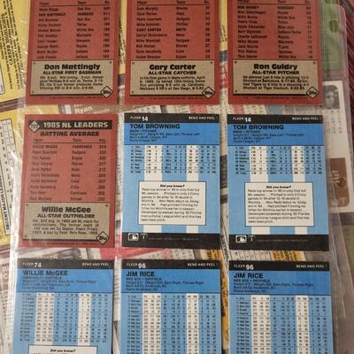 BASEBALL CARDS IN SLEEVE LOT #8