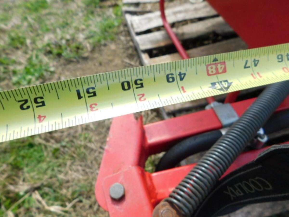 Fimco 3 Point 65 Gallon Sprayer Tank with 10ft Spray Span 14 Gallon Per