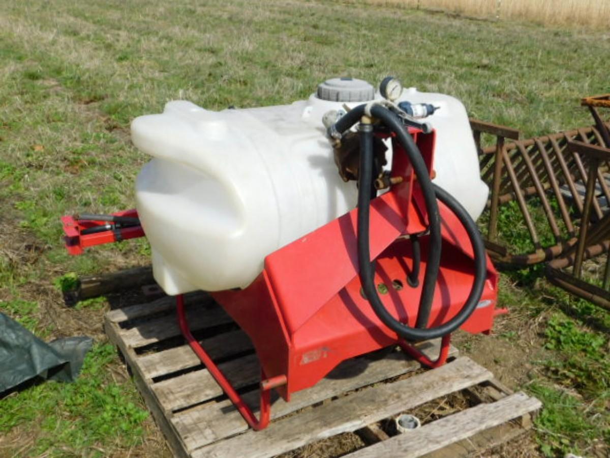 Fimco 3 Point 65 Gallon Sprayer Tank with 10ft Spray Span 14 Gallon Per