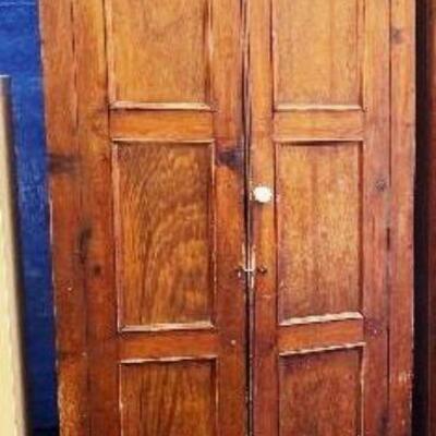 Antique and Vintage Objects - Armoire