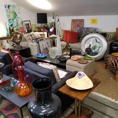 Mid-Century Art - Ceramics Pottery and Glass