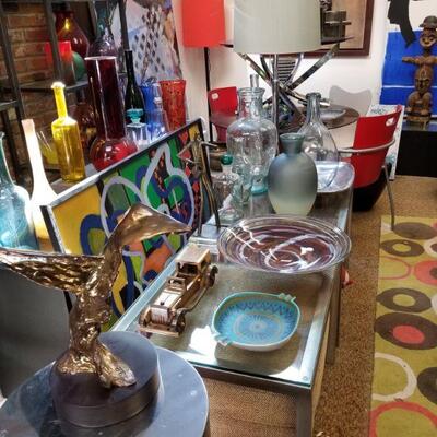 Mid-Century Art - Ceramics Pottery and Glass