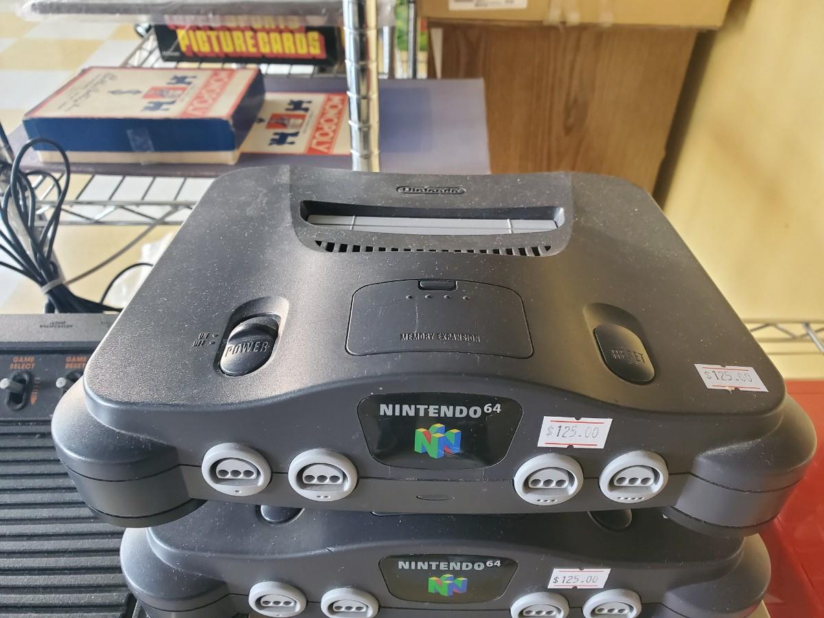 Nintendo 64 | EstateSales.org