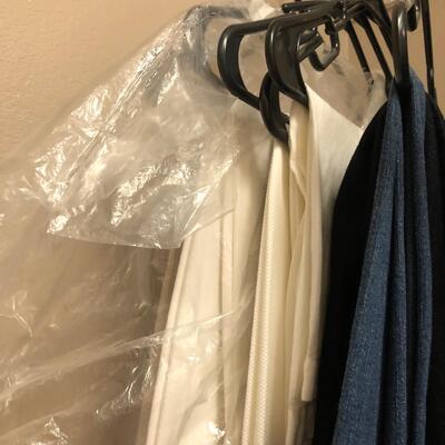 Women Size 16 Dress Pants, Jeans & More Includes New With Tags (MBB-JF)