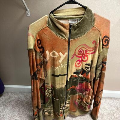 16 Colorful Women's Casual XL & 1X Lightweight Zippered Tops (MBB-JF)