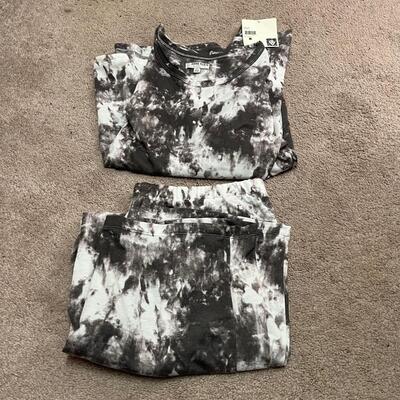 Anne Klein NWT, Joe Boxer & More Casual XL T-shirts & Sweatshirts, (MBB-JF)