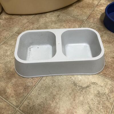 Pet Gear Stroller, Covered Litter Box, Cat Scratcher & More (PR-KM)