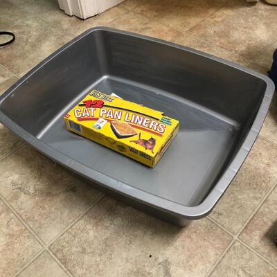 Pet Gear Stroller, Covered Litter Box, Cat Scratcher & More (PR-KM)