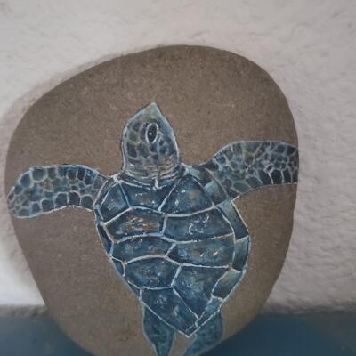 Rock With painting of Sea Turtles