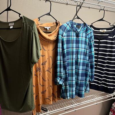 Dressy & Casual Women's Clothing Sizes XL & 1X  (MBB-JF)