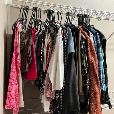 Dressy & Casual Women's Clothing Sizes XL & 1X  (MBB-JF)