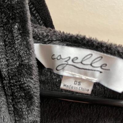 Dressy & Casual Women's Clothing Sizes XL & 1X  (MBB-JF)