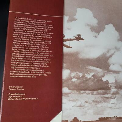 FIGHTING AIRCRAFT WORLD WAR 1 & 2 HARDBACK BOOK