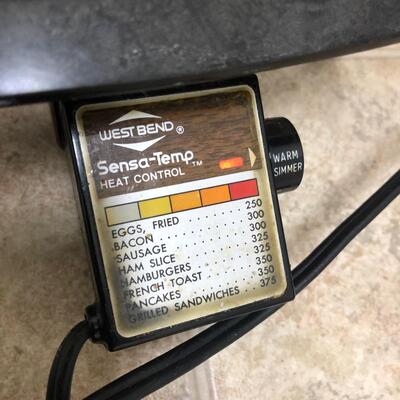 2 Mirro Pressure Cookers & West Bend Vintage Cook Skillet (PR-KM)