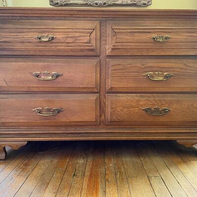 Young Hinkle Oak Six Drawer Dresser With Brass Handles - JB11178