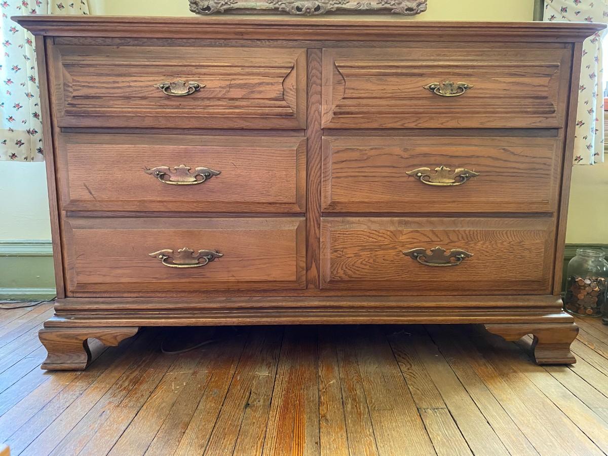 Young hinkle dresser discount