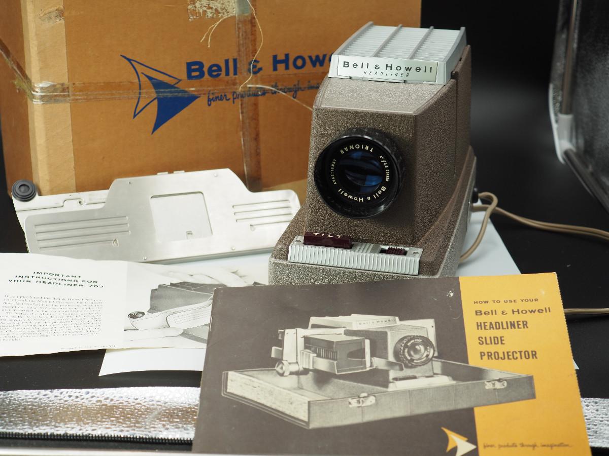 Lot 102 Bell and Howell Slide headliner 707 projector