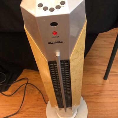 Lasko Tower Ceramic Air Heater, Maxi-heat & Pelonis Heaters (PR-KM)