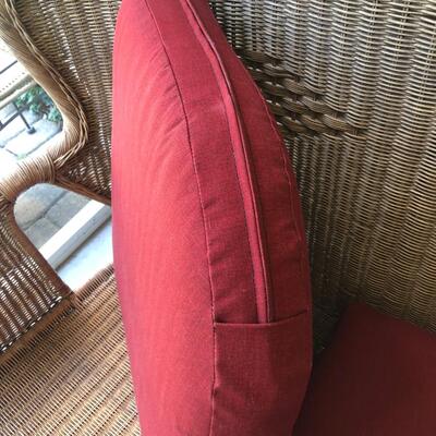 Brown Wicker Loveseat & Matching Wall Art (P-KM)