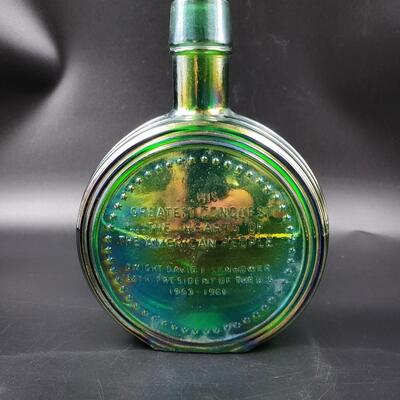 VINTAGE DWIGHT D. EISENHOWER CARNIVAL GLASS COLLECTABLE BOTTLE