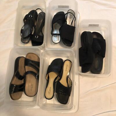 Womenâ€™s Black Leather Sandals & Dress Shoes Size 9 to 10 (MBB-JF)