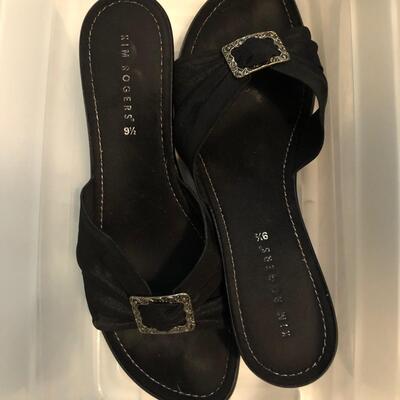 Womenâ€™s Black Leather Sandals & Dress Shoes Size 9 to 10 (MBB-JF)