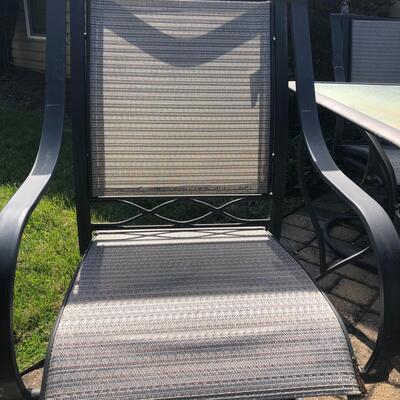 Hampton Bay Patio Set with Two Umbrellas (P-KM)