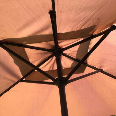 Hampton Bay Patio Set with Two Umbrellas (P-KM)