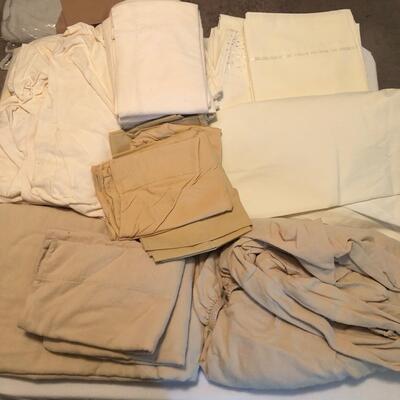 Queen & Full Sheet Set Assortment, Full Heated Mattress Pad & New Pillows (MB-JF)