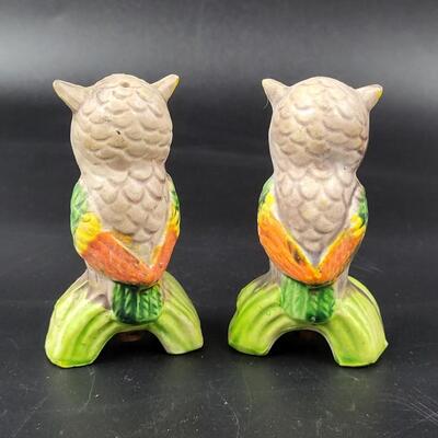 VINTAGE OWL SALT & PEPPER SHAKERS