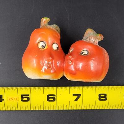 VINTAGE LITTLE FRUITS SALT & PEPPER SHAKERS