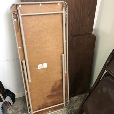 3 Folding Tables & 4 Metal Folding Chairs (G-JF)