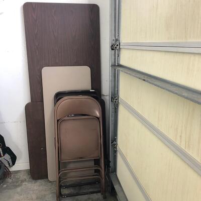 3 Folding Tables & 4 Metal Folding Chairs (G-JF)