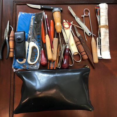 Large Assortment of Basket Making Supplies with Binder of Basket Instructions (G-JF)