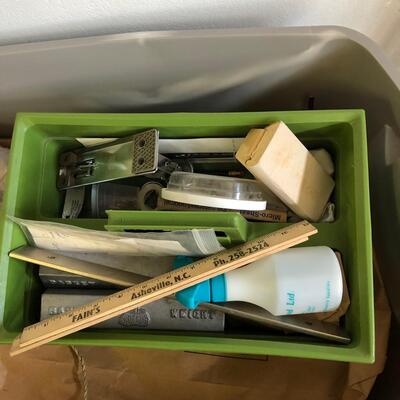 Large Assortment of Basket Making Supplies with Binder of Basket Instructions (G-JF)