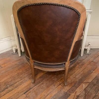 Spacious Vintage Brown Leather and Wood Wing Chair - jb11288
