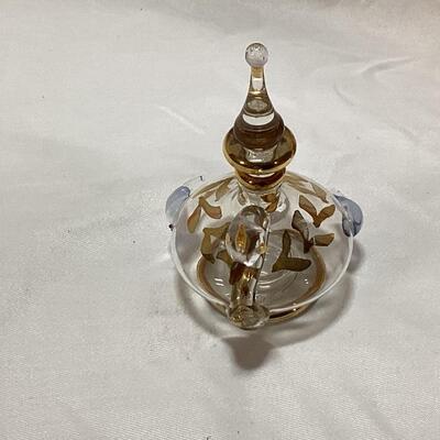 glass perfume decanter- swan