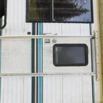 1989 American Star 28' Pull Behind Travel Camper with Gooseneck or 5th Wheel Connection