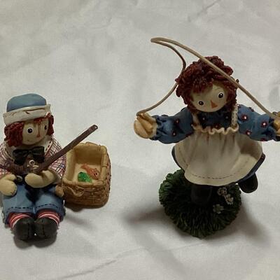 Raddedy Ann and Andy figurines