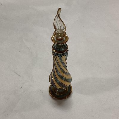 glass perfume decanter