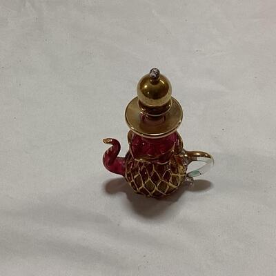 glass perfume decanter-red teapot