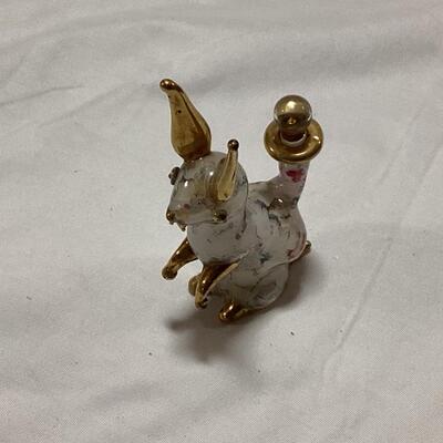 glass perfume decanter-rabbit