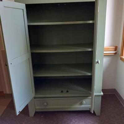 VINTAGE WOODEN CABINET