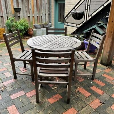 36" Round Outdoor Dining Teak Table And Four Armless Chairs - PY11672